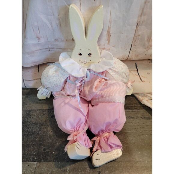 Pink Bunny Easter wooden Decor figure spring - Picture 3 of 6